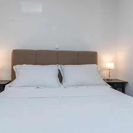 Apartman Jope דירה *